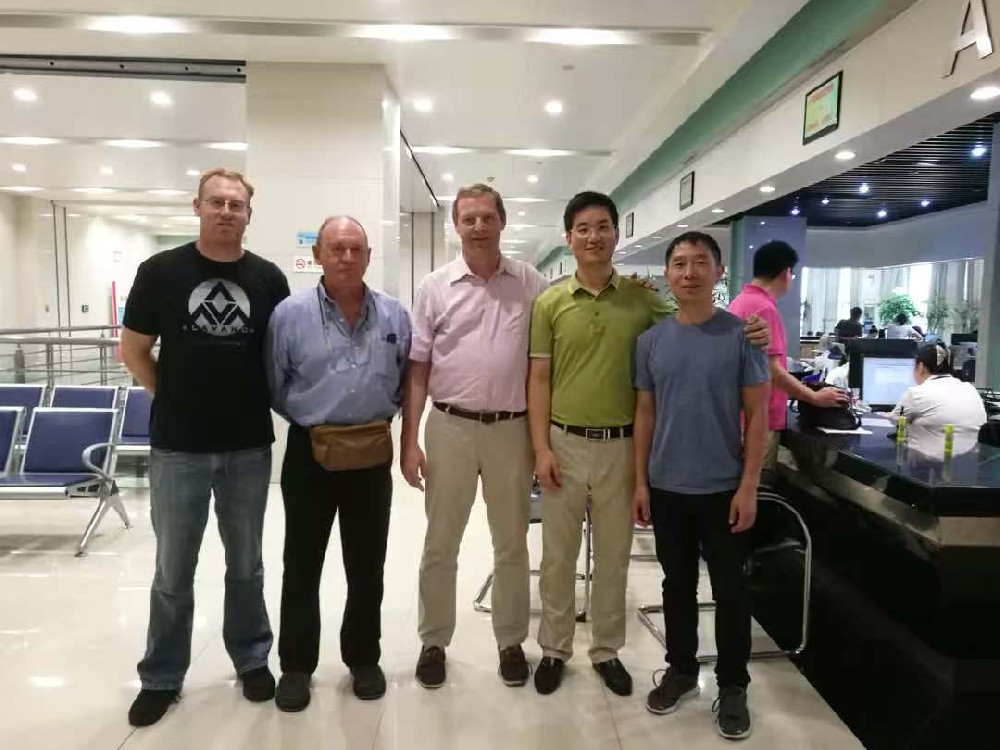 与美国赛瑞意建立合资工厂